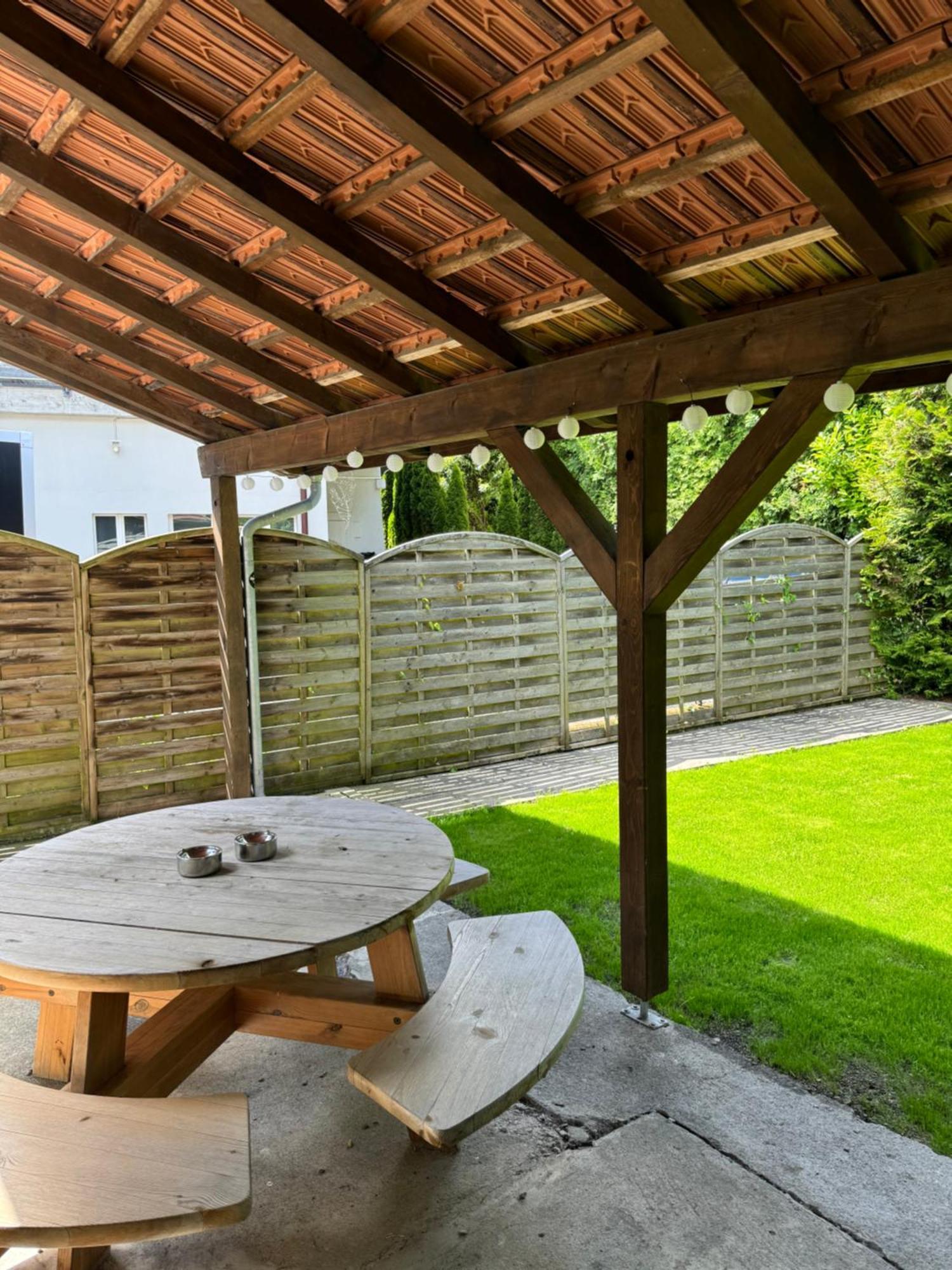 Villa Garden House Interlaken Exterior foto